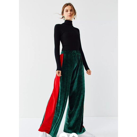 SOLD - Picture 3 of 7